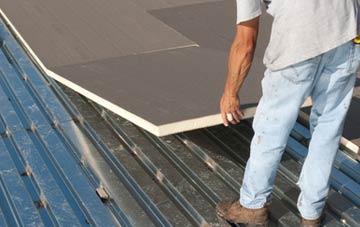 benefits of insulating Green Heath flat roofing